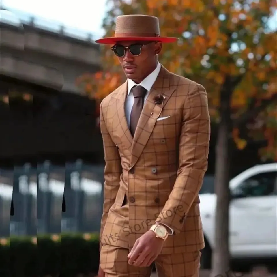 Brown Plaid Double Breasted Suits for Men Slim Fit, Classic