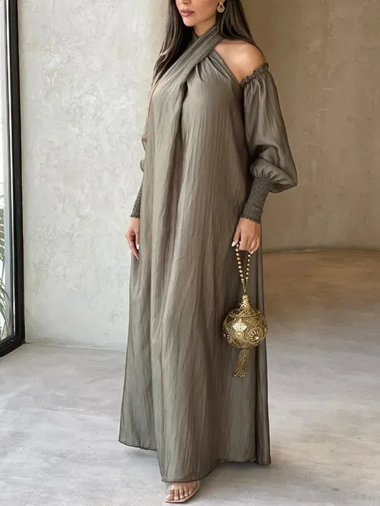 Krismile American Halter Collar Loose satin dress with Sleeves with Cold Shoulder Sleeves - Elegant Hline Maxi for Evening Wear (240820)