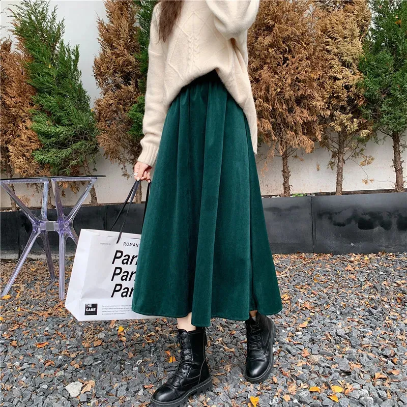 DHgate.com:Mid-Length Corduroy A-Line Skirt: Thickened