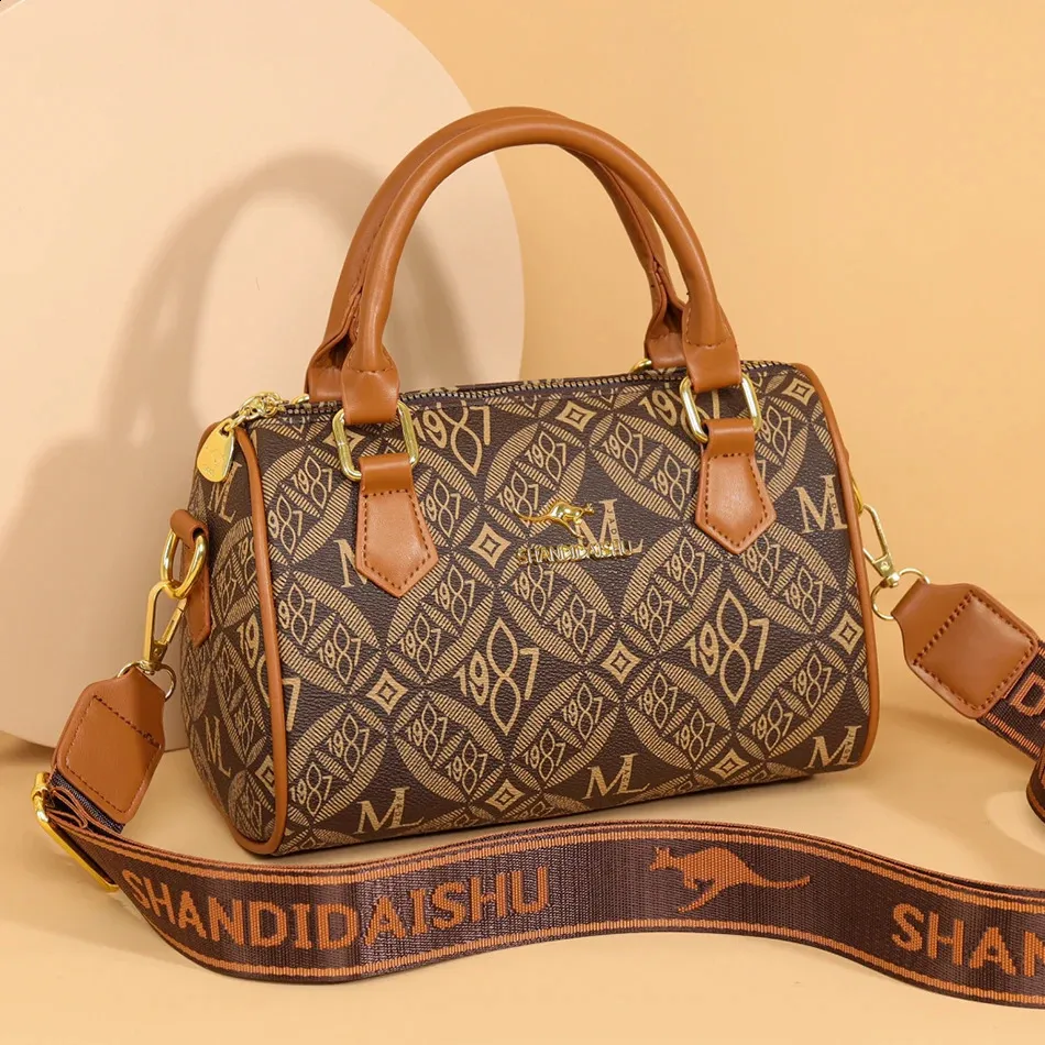 DHgate.com:Womens Classic PU Leather Crossbody Bag - Stylish DHgate.com:Womens Classic PU Leather Crossbody Bag - Stylish