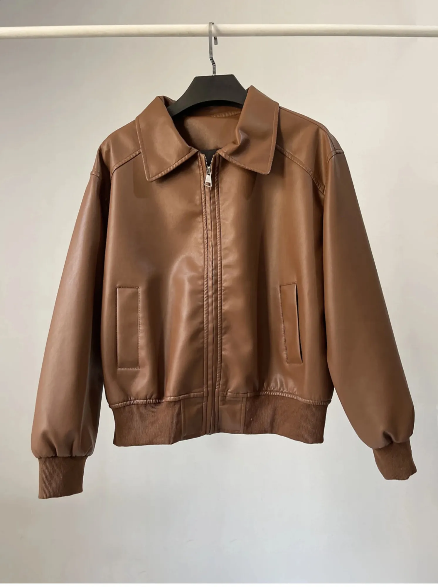 Oversized Faux Leather Biker Jacket: Vintage Autumn Style