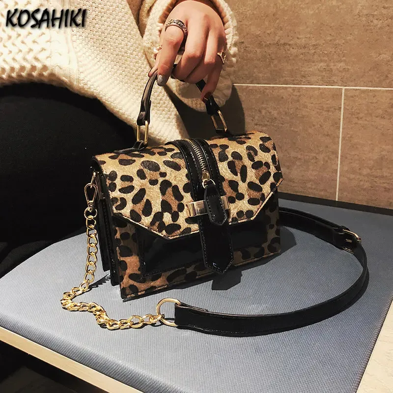 バッグ glad news leopard Boston bag y2k Amazon.com: OANEXX
