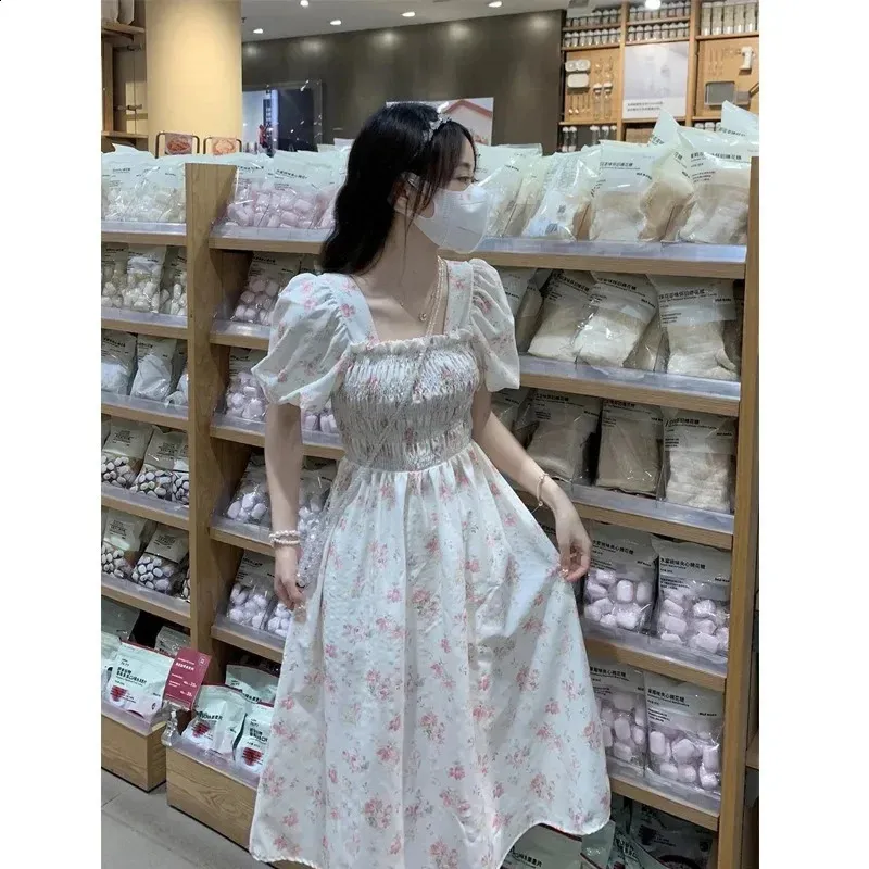 NOFFICIALNOFFICE★韓国★SWEET LACE PRINTED CAKE TOP 追跡あり Y2K Korean Fragmented Flower Bubble Sleeve white dress