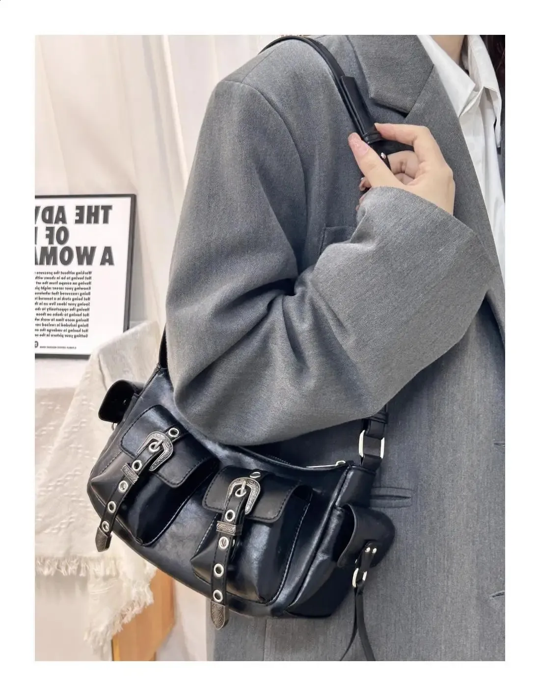 【archive】COBRA/leather shoulder bag(Y2K) mqdefault.jpg