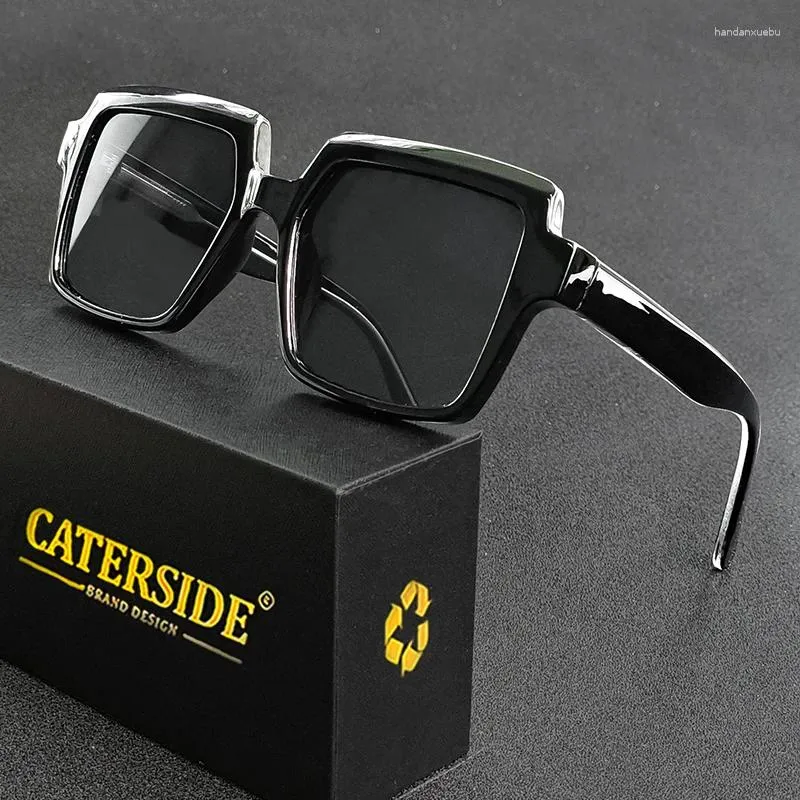 Retro Square Oversized Sunglasses: Best Seller, Trendy  display picture 1