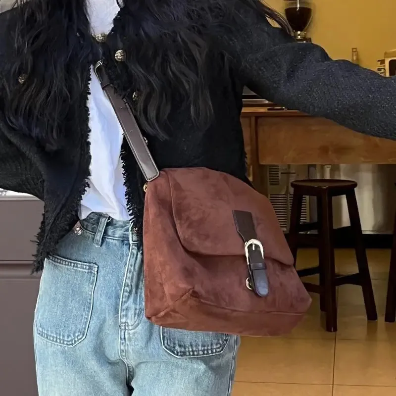 Canvas Crossbody Messenger Bag For Women | Cute Aesthetic School Bag With Pins | Multi-Pocket Casual Shoulder Bag