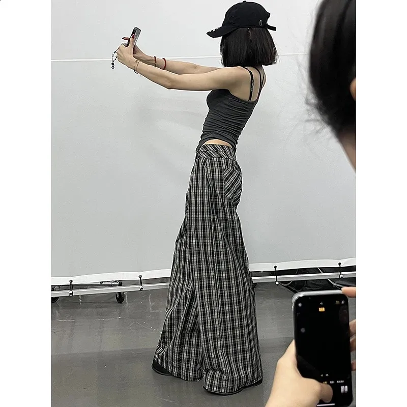 Vintage Y2K Wide Leg Pants Trousers: Oversized Plaid Slacks for