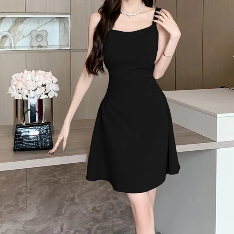 Elegant Black and White Suspender dress for Women - Perfect for Daily Wear, Parties, and Fashion - A-line Mini dress with Waist - Style 240822