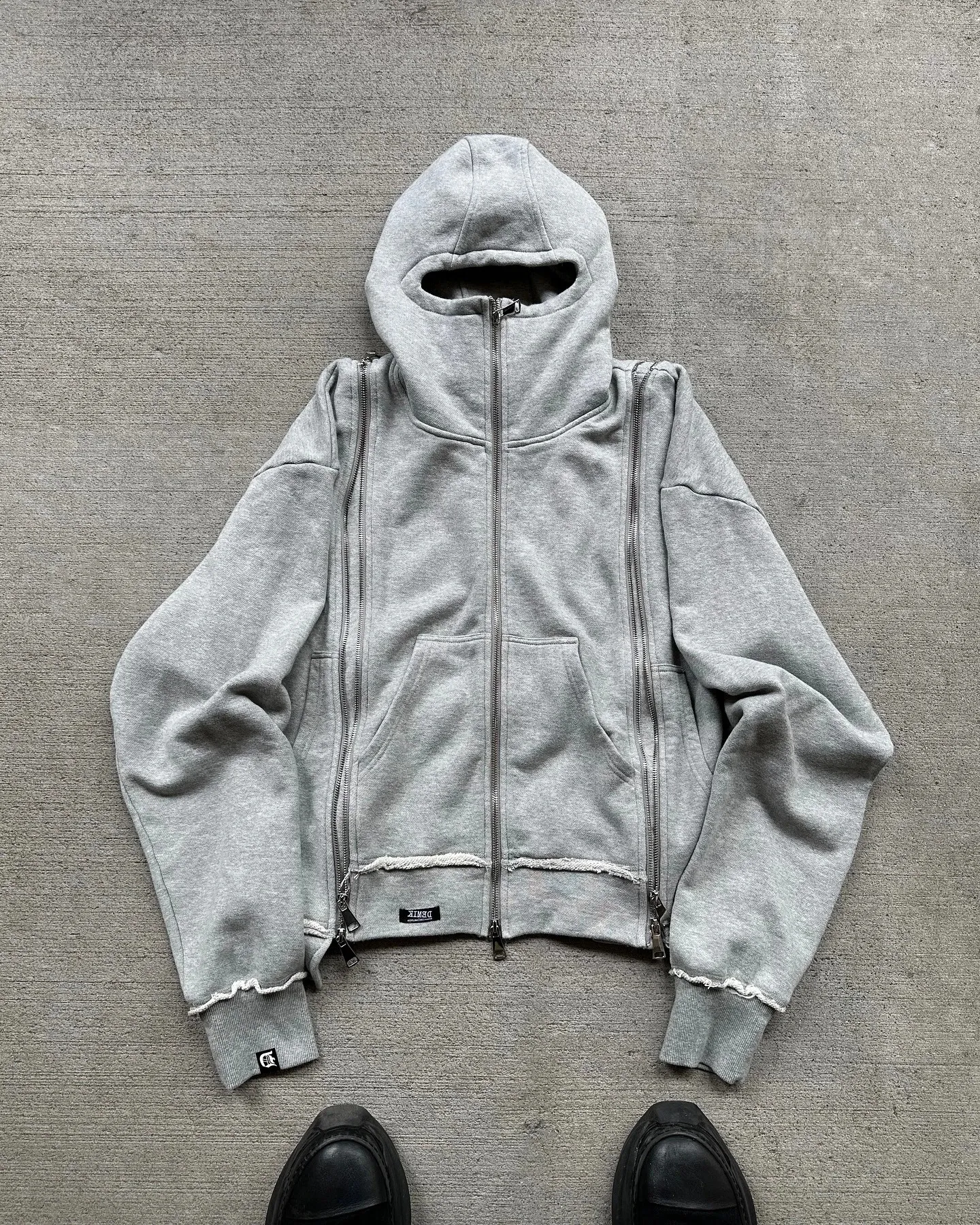 DHgate.com:Streetwear Two Piece Set: Y2K Zip Hoodie & Shorts