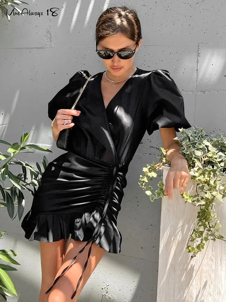 cotton on bella boat neck mini dress Black Floral Bella Mini Dress