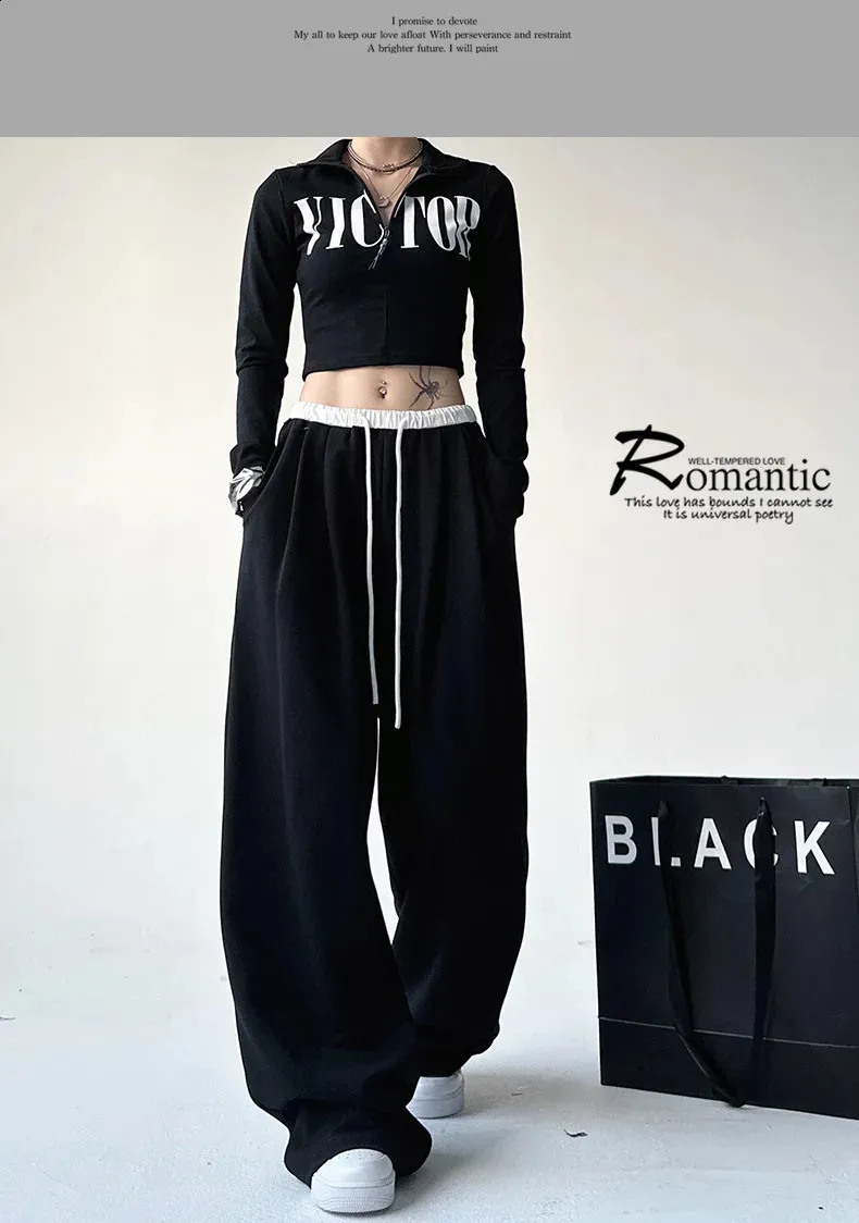 K-POP・アジア [H.Y.L.T] BLACKPINK SWEATPANTS_BLACK K-POP・アジア [H.Y.L.T] BLACKPINK SWEATPANTS_BLACK BLACKPINK