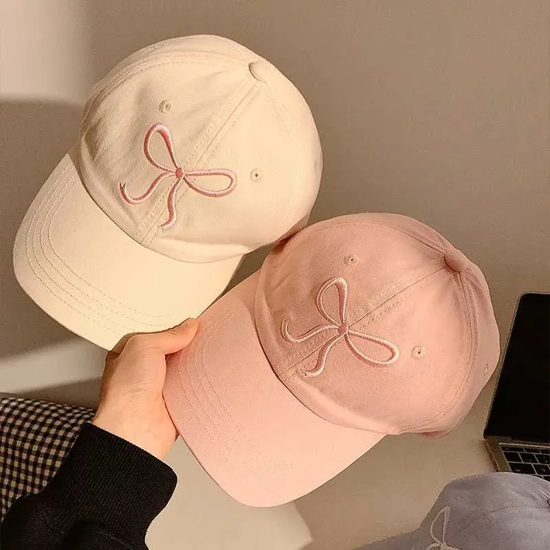 Silk Cowboy Baseball Cap with Animal Pattern Embroidery for  display picture 2