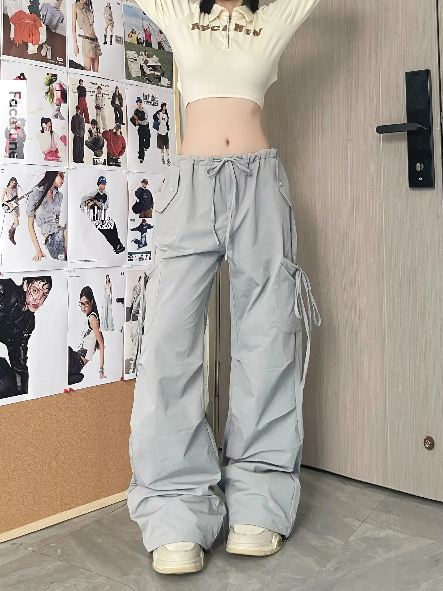 Harajuku Style Women's Grey Y2k cargo pants for women Harajuku Style Women's Grey Y2k cargo pants for women