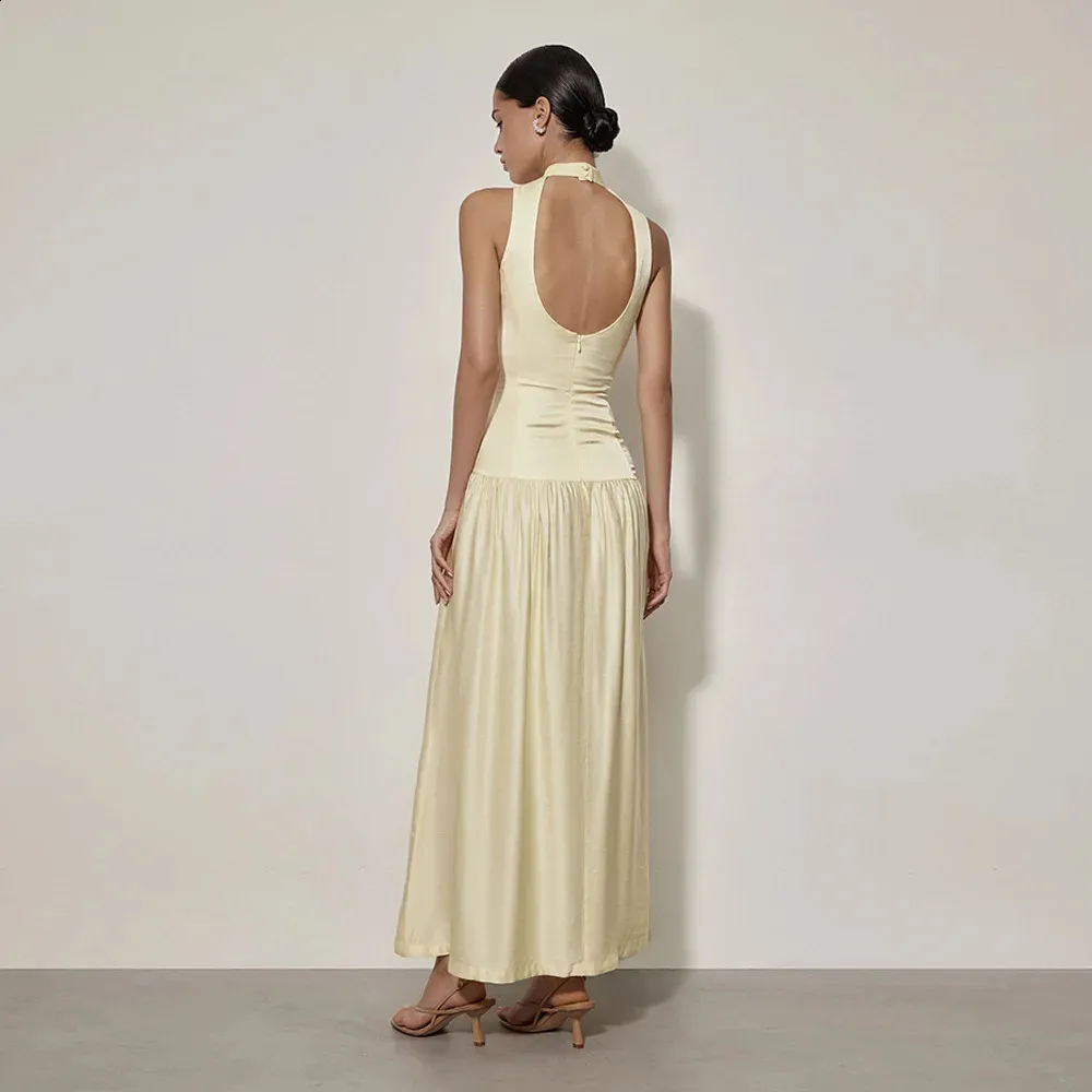 Sexy Backless Maxi Backless Maxi dress with Half Turtleneck Patchwork for Women - Sleeveless Skinny Party Clubwear (240822)