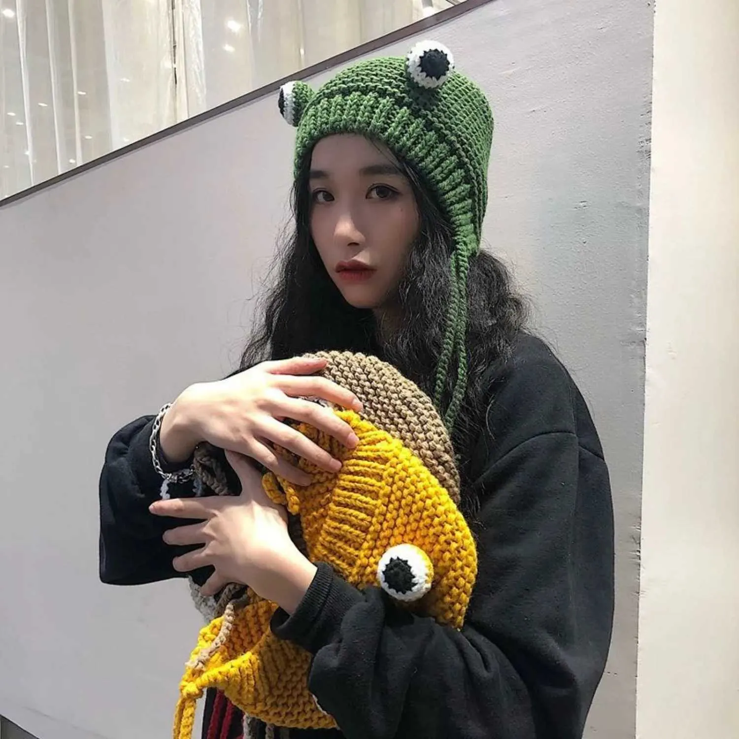 Knit Frog Hat - Cute Animal Skull Beanie For Women, Warm Winter Slouchy Cap, Black One Size