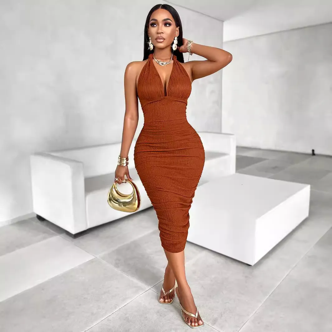 Summer Chic: Women's Solid Color Hanging Neck Bag for Casual and Hip ribbed midi dress Wear