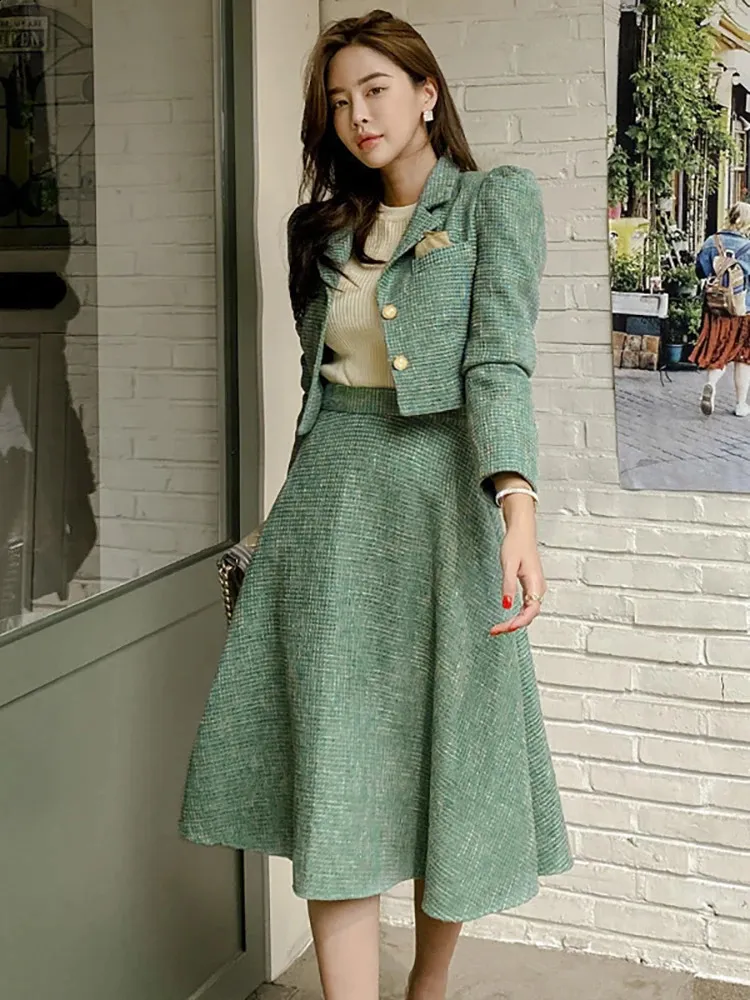 Korean Chic French Style Women's Two-Piece set out with V 