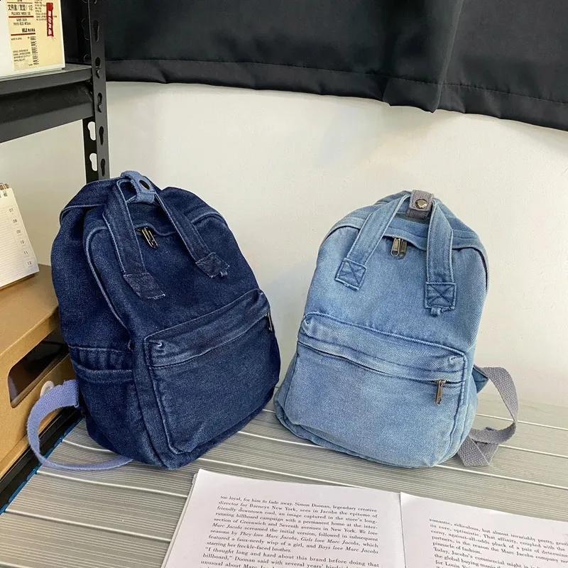 Vintage Denim Laptop Backpack for Women: Trend College  display picture 2