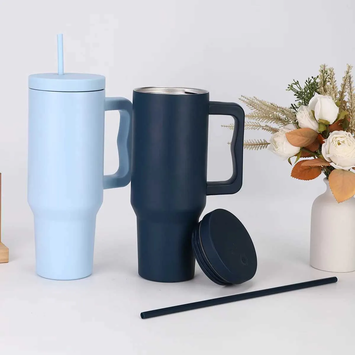 ドングリ坊主 DHgate.com:40oz Stainless Steel Tumbler with Handle: Ice