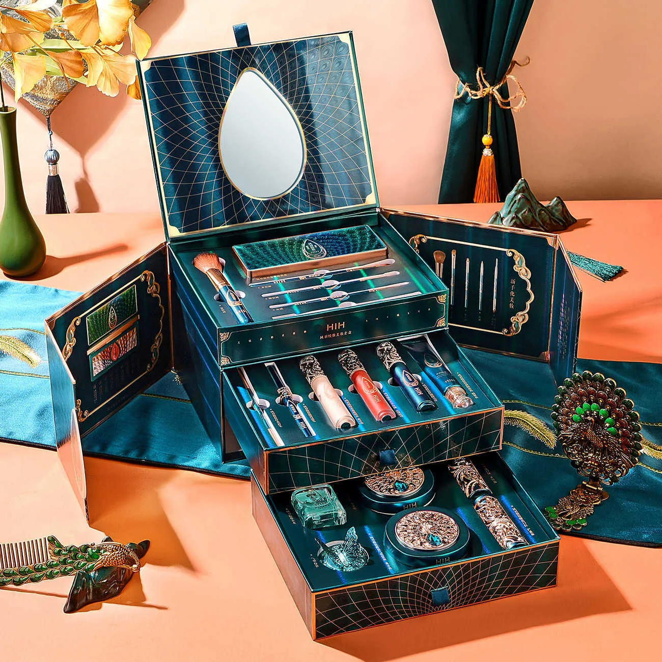 DHgate.com:Tiffany & Co Perfume Gift Set: 18 Piece Oriental