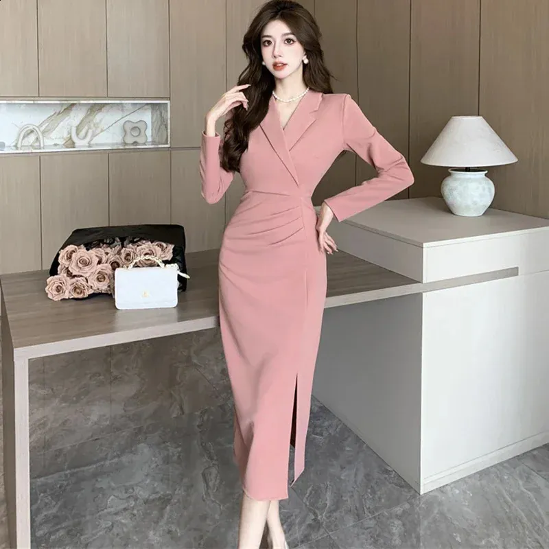 chinese dress ladies Ruched Dress With Long Sleeve In Light Pink main image 0