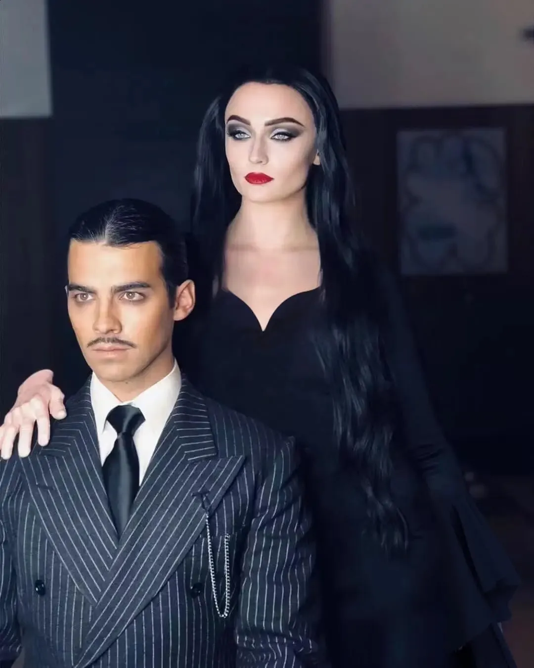 Morticia Addams Halloween Costume V Neck Gothic Maxi Dress For Women Adult Family Attire 240823 From Domainstore 22.5 DHgate.Com