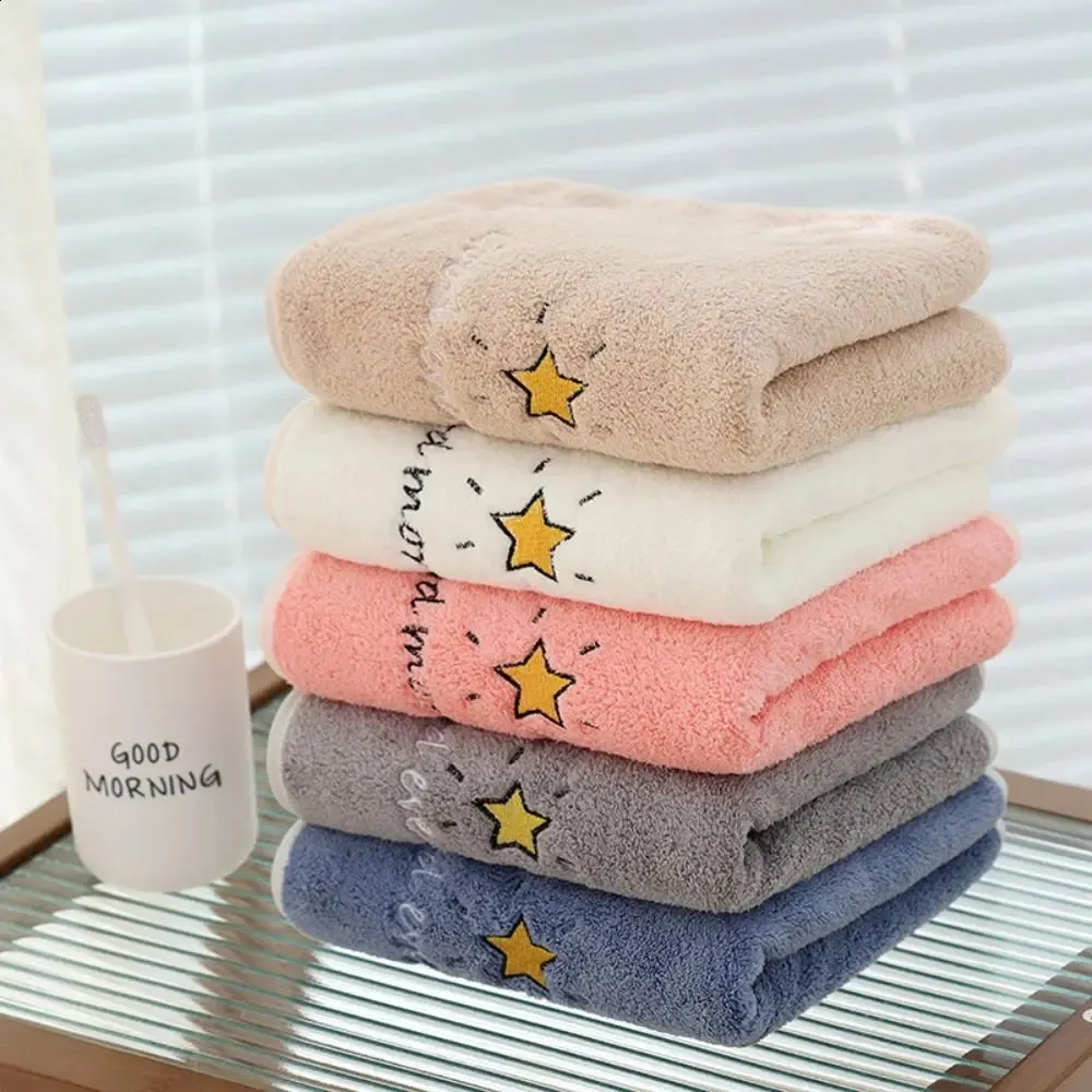 Absorbent Cotton Face Towels: Quick Drying, Soft, Shop Now! - Main Image