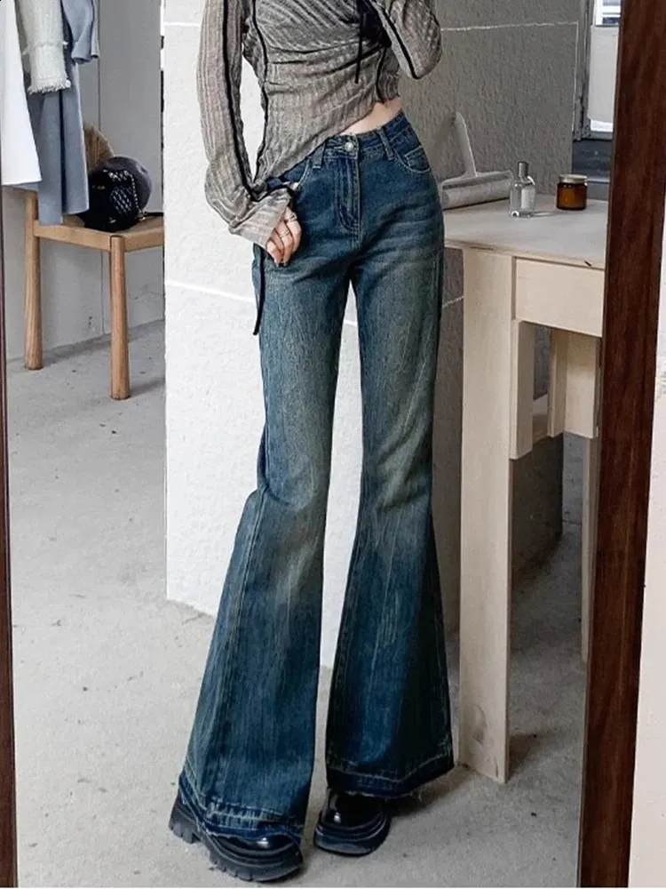 【新品未使用】SENEE high waist flare denim SENEE（セニー）の「high waist flare denim（ハイウエスト