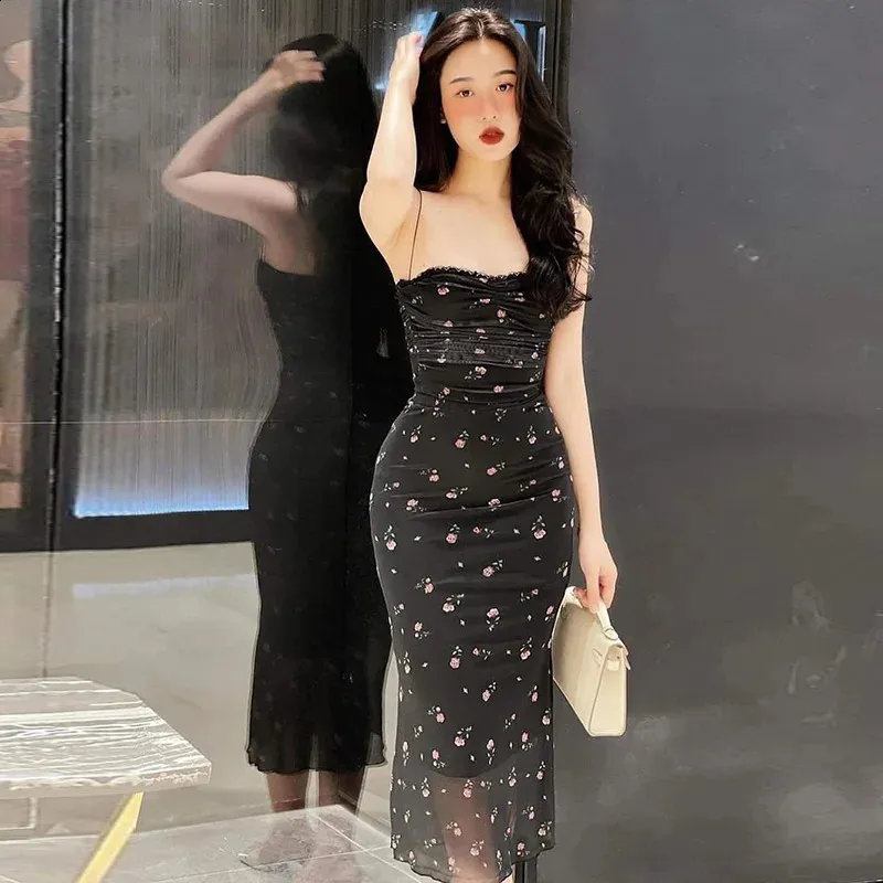 Chic Off-Shoulder Flower Print Suspender Midi Dress for Women