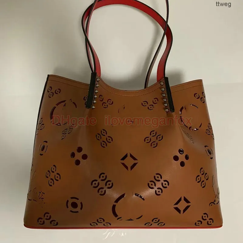 Rote Bodenhandtasche Echte Lederdesigner Tasche Mit Nieten Cabata