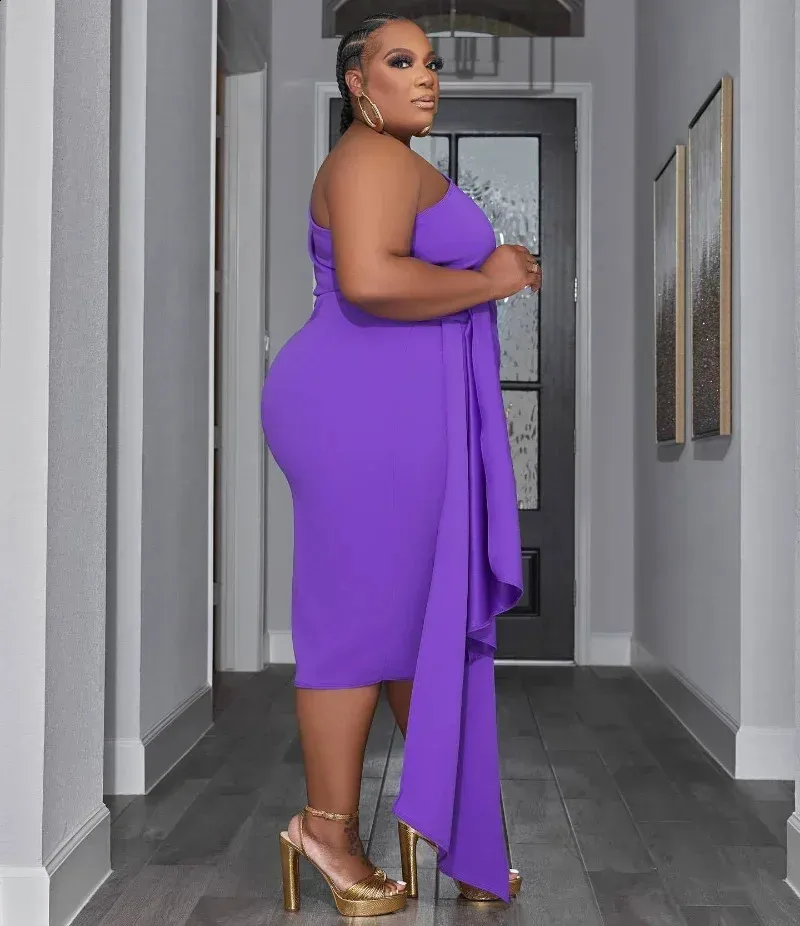 Kexu Plus Size Bodycon Midi Dress with Draped Streamer, Side One Shoulder and Skew Neckline for Club, Evening, and Sexy Party Wear (240823)