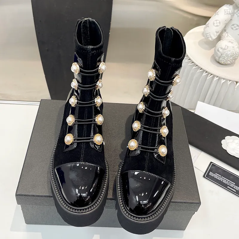 Pearl black boots hotsell