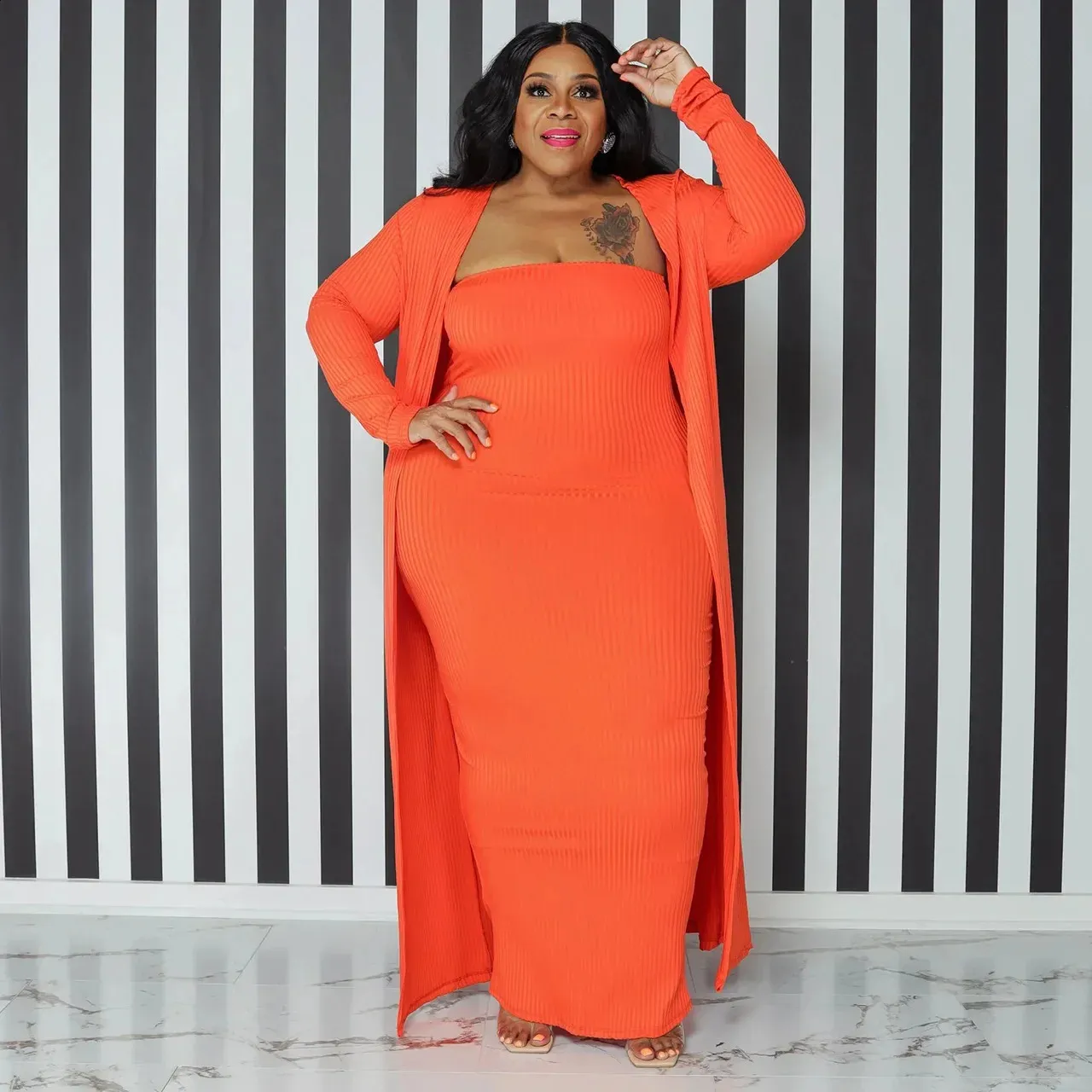 Vintage Plus Size Knit Ribbed maxi dress Set with Clock and Bodycon Detailing - KEXU