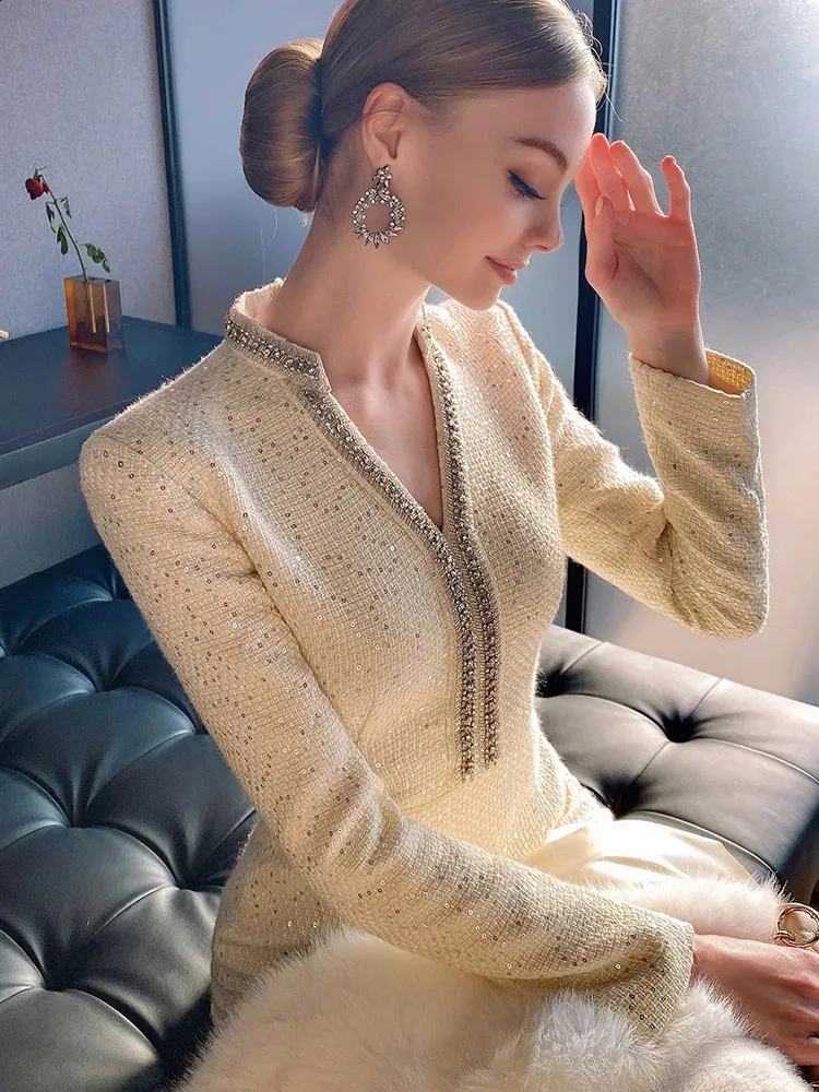 chinese dress ladies Amazon.com: LETSVDO Women's Elegant Tweed Dress Long Sleeve Square Neck  Pearl A Line Black Classy Formal Party Mini Dresses : Clothing, Shoes &  Jewelry