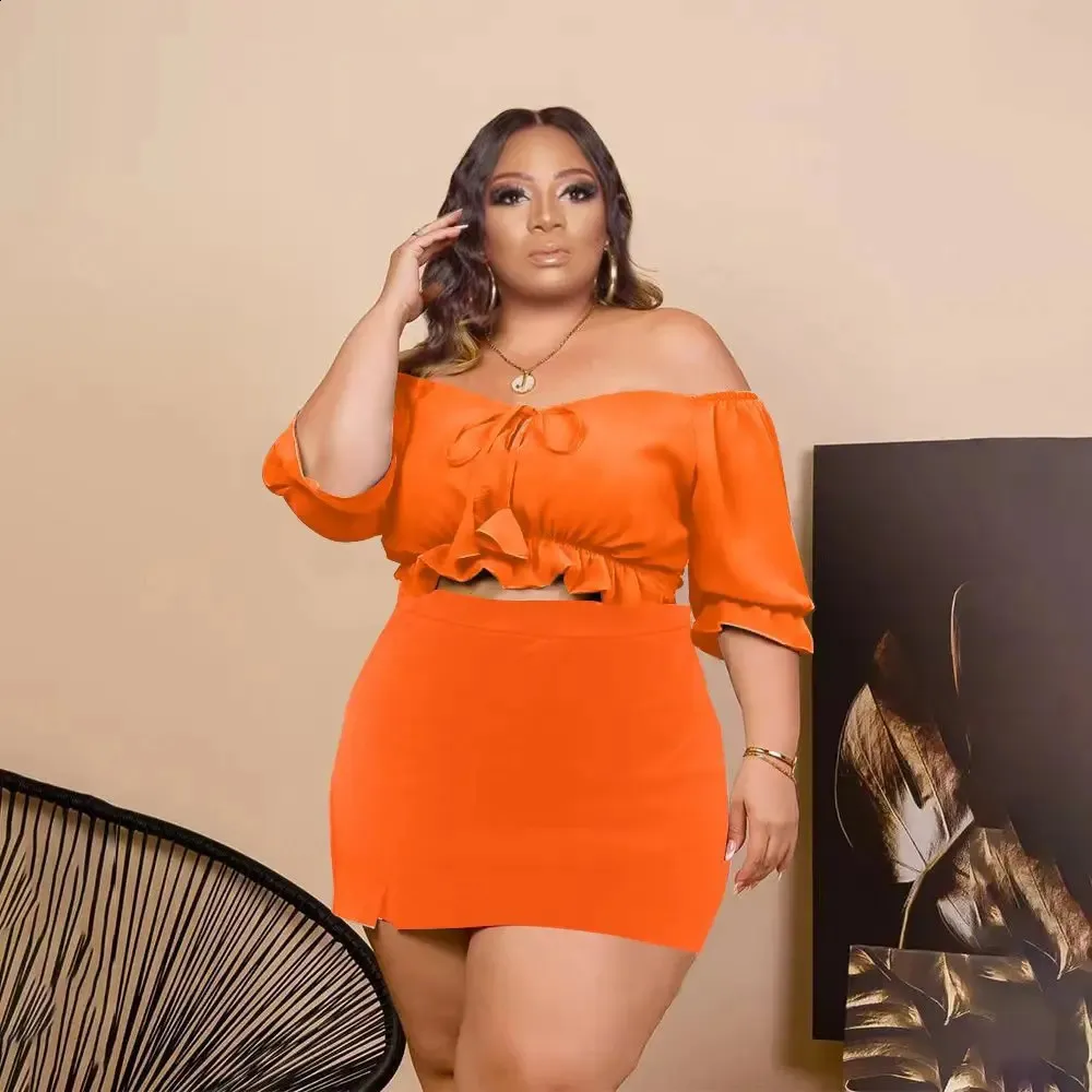 sexy clothes for plus women SHEIN Elenzya Plus Size Sexy Figure-Flattering Square Neck Knitted Tank  Top, Waist-Cinched Sleeveless Summer Top With Slit Women Summer Clothing  Summer Clothes Women Clothes Tops For Women Elegant Women Summer Shirts  Women main image 1