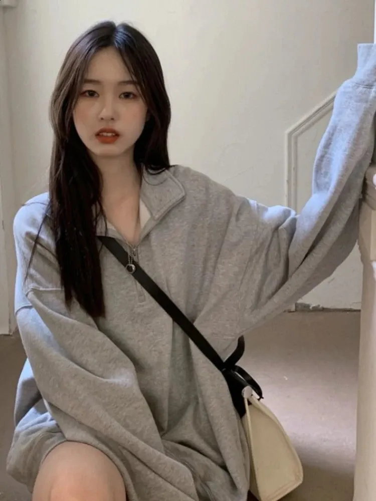 Korean Fashion Gray Oversized sweatshirts for women with Zip Korean Fashion Gray Oversized sweatshirts for women with Zip