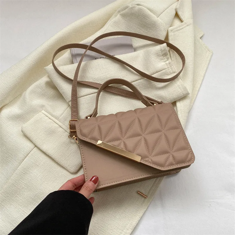 ショルダーバッグ・ポシェット MARGARIN FINGERS STAR QUILTED SHOULDER BAG BKS1039 Margarin Fingers(マーガリンフィンガーズ) バッグ・カバン