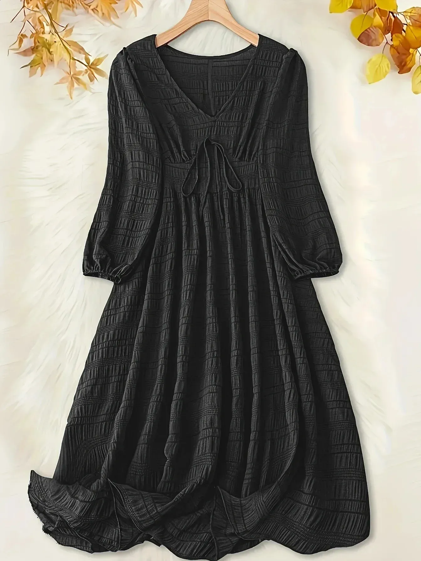 DHgate.com:Womens Plus Size V-Neck Tie Front Midi Dress with