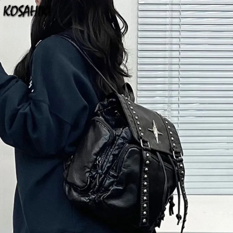 【韓国発】chain unique backpack DHgate.com:Trendy Y2K Punk Cross Backpack - Japanese Student