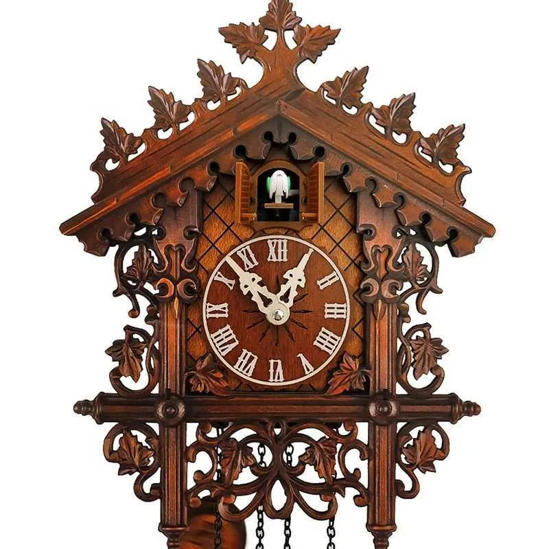 Pendule à Coucou Vintage En Bois Avec Pendule | Vecteur Gratuite Pendule à Coucou Vintage En Bois Avec Pendule | Vecteur Gratuite