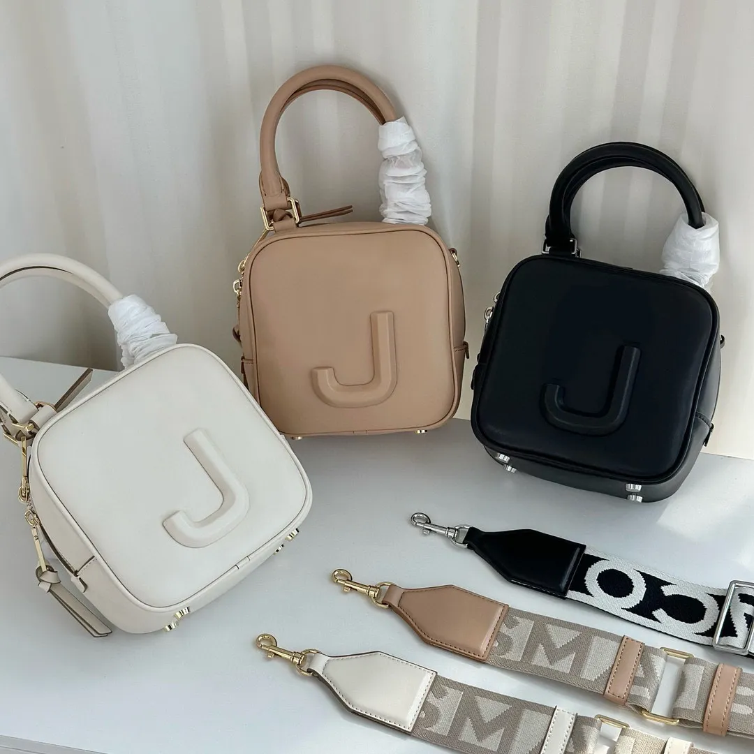 Stylish And Luxurious Designer Tote Bag For Women Premium Medium