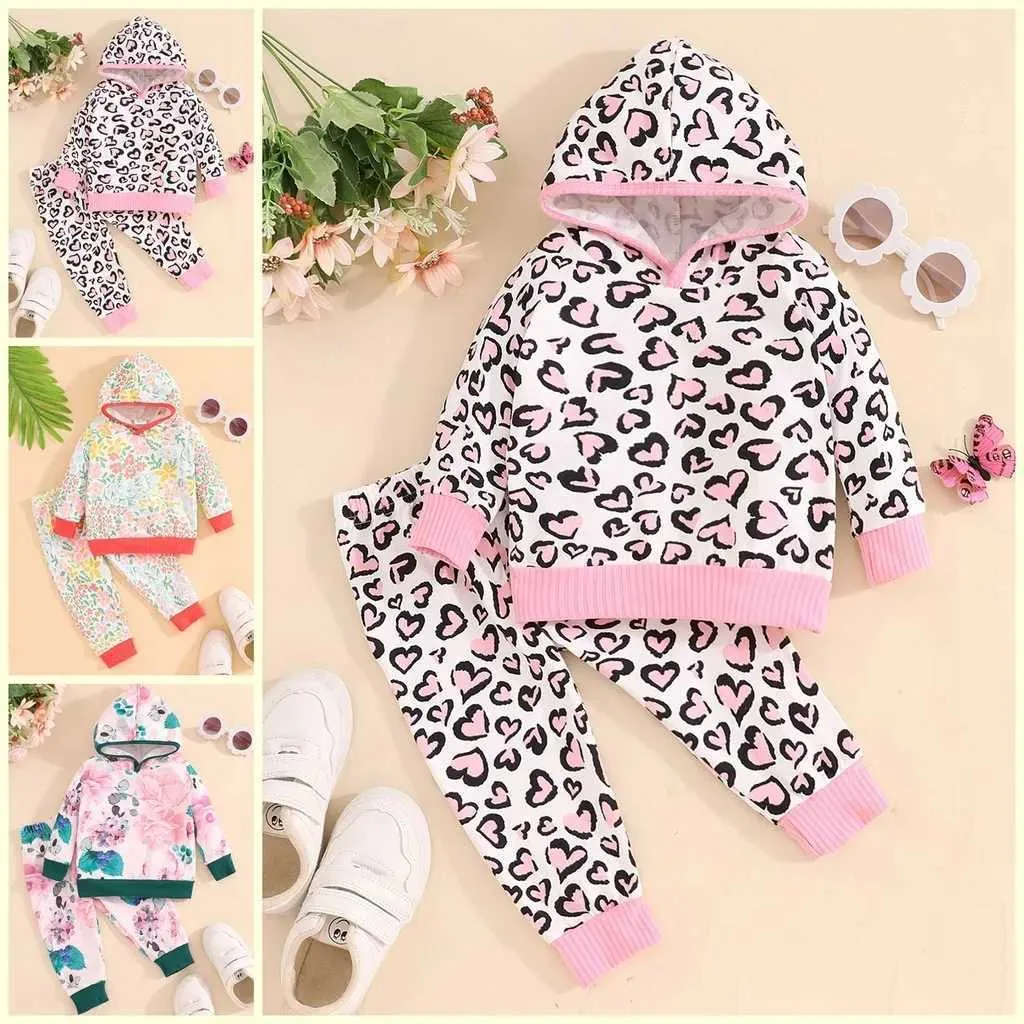 Floral Pink Cheetah Sweatshirt Newborn Baby Clothes Set: Autumn