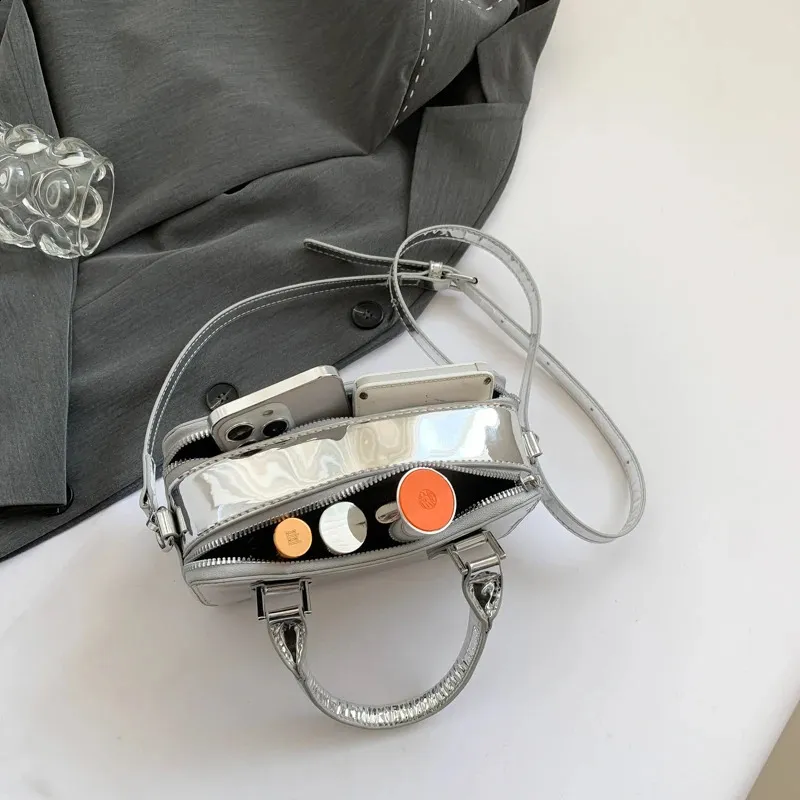 Wallet shoulder bag／ミニポーチ付／silver Mini Crossbody Bags for Women, Silver Evening Bags for Women