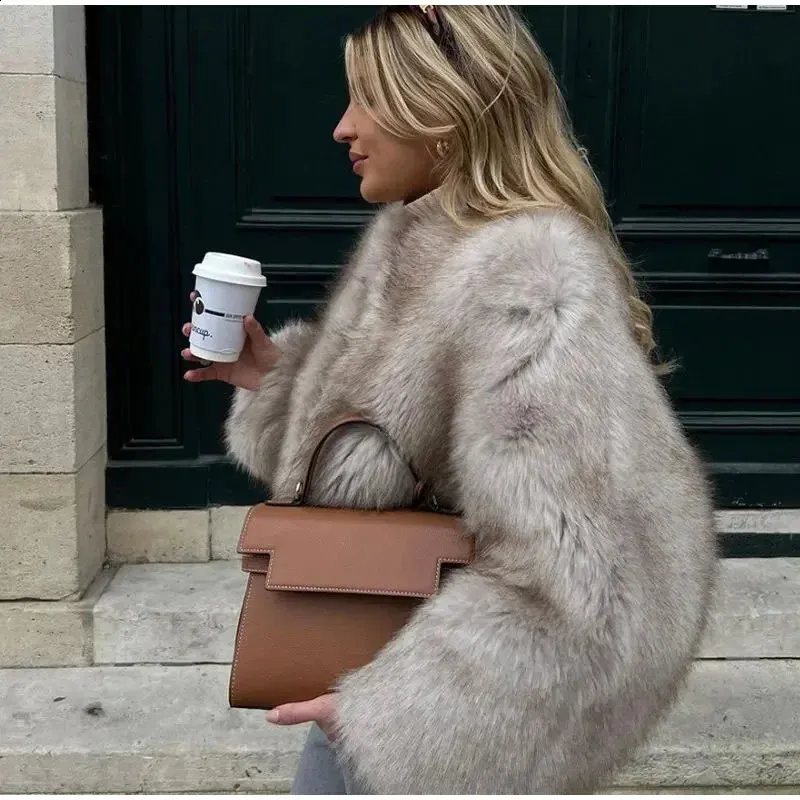 Womens Fluffy Faux Fur Short Coat - Autumn Winter Warm Plush
