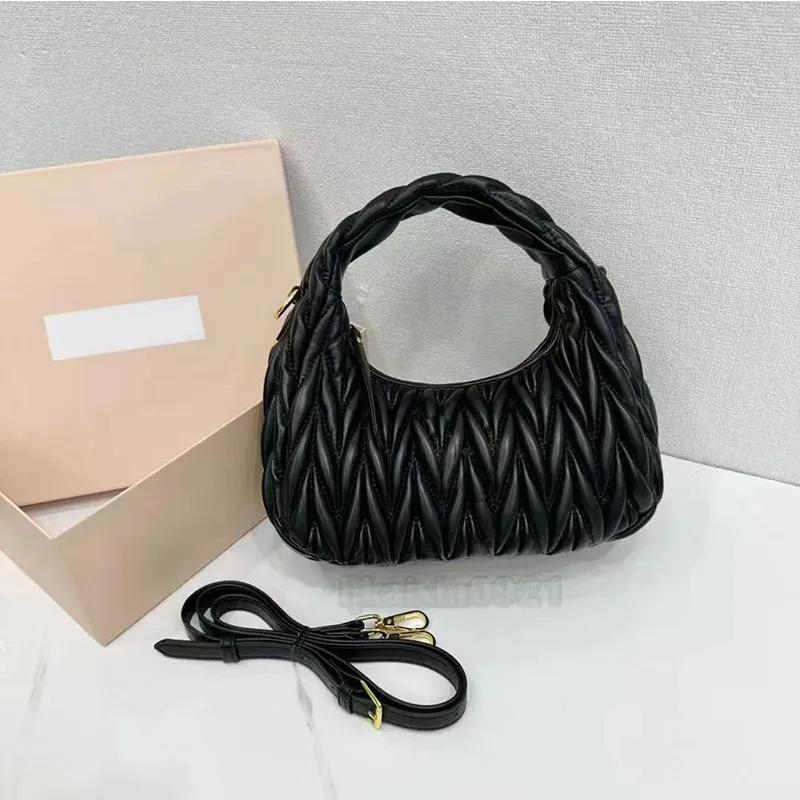 Designer Bag Handbags Bags Pleated Half Moon Bag Wander HOBO Clutch Holding Handbar Shoulder Bag Luxury Retro Wallet Leather Banquet Tote Travel Handbag From 17 19 DHgate