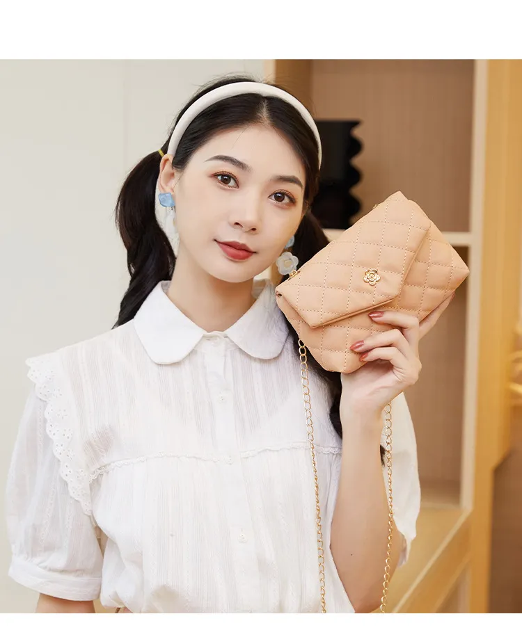 Mini Fashion Quilted Clamshell Crossbody Bag - Chic Diamond Check ...