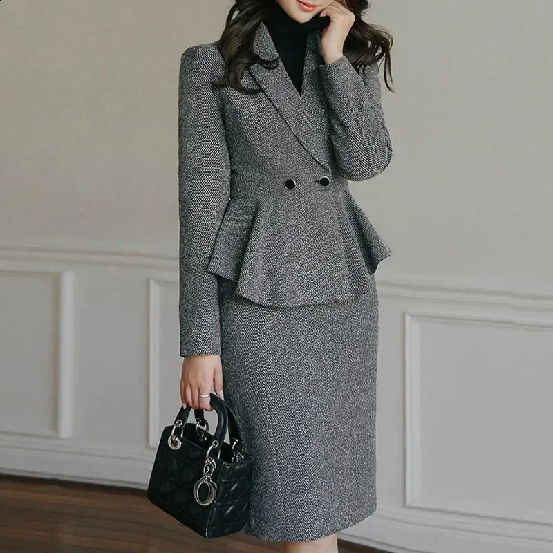 chinese dress ladies Sag Harbor Suit Ladies Grey Jacket & Skirt Set Formal Office Wear Size   Picky Thrifter