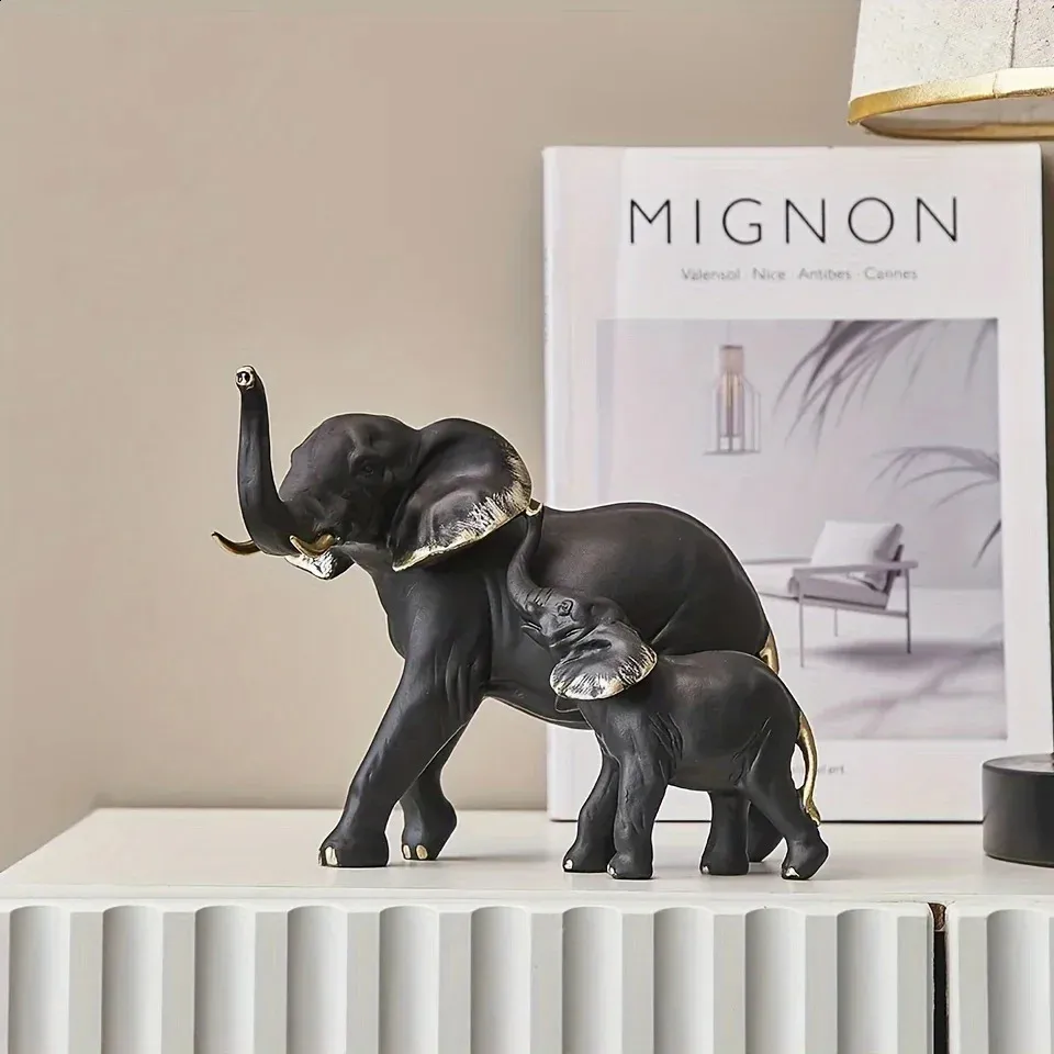 2 Statuettes Miniatures éléphant En Laiton Doré - Décoration Bureau - 4.4 X 2.8 X 1.8 Cm