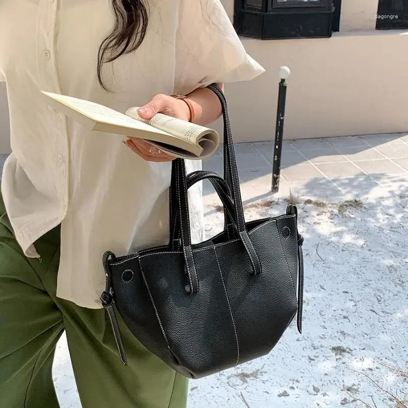 Luxury Drawstring Leather Soft Leather Tote For Women Luxury Drawstring Leather Soft Leather Tote For Women