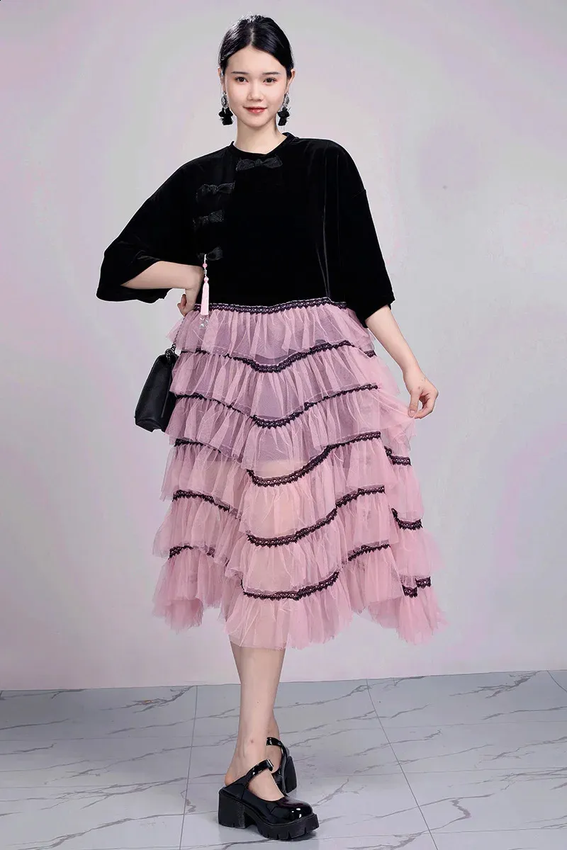 green emerald velvet dress The Best Fall Dresses on Amazon for Every Style and Occasion